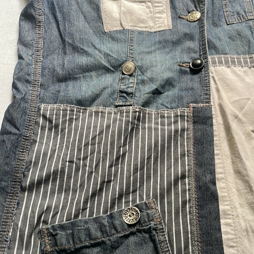 Patchwork Denim Vest with Button Accents - image 15